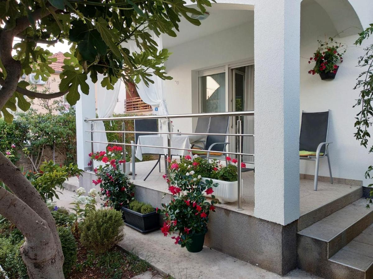 Radenka Zafron Apartment Vodice Dış mekan fotoğraf
